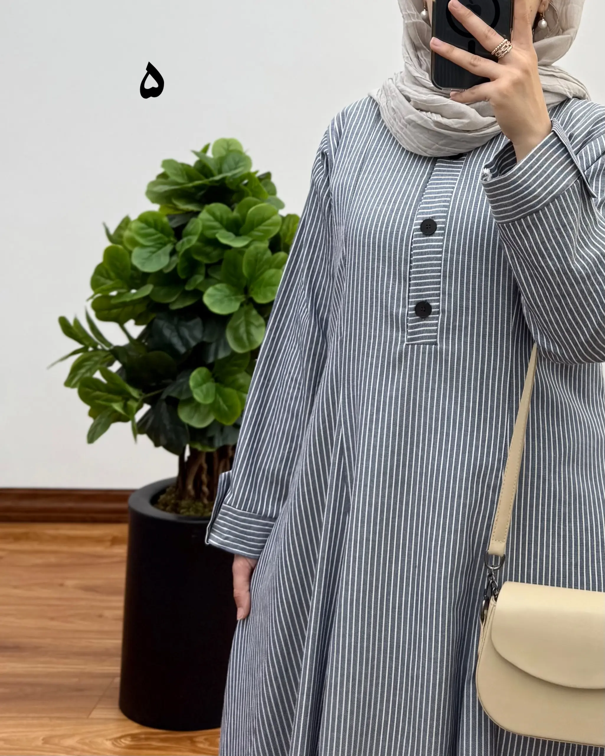 مانتو ایتالیایی پناه